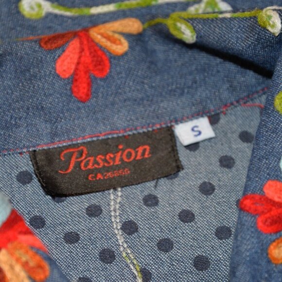 Vintage Embroidered Denim Chore Jacket Sz S - Picture 3 of 9